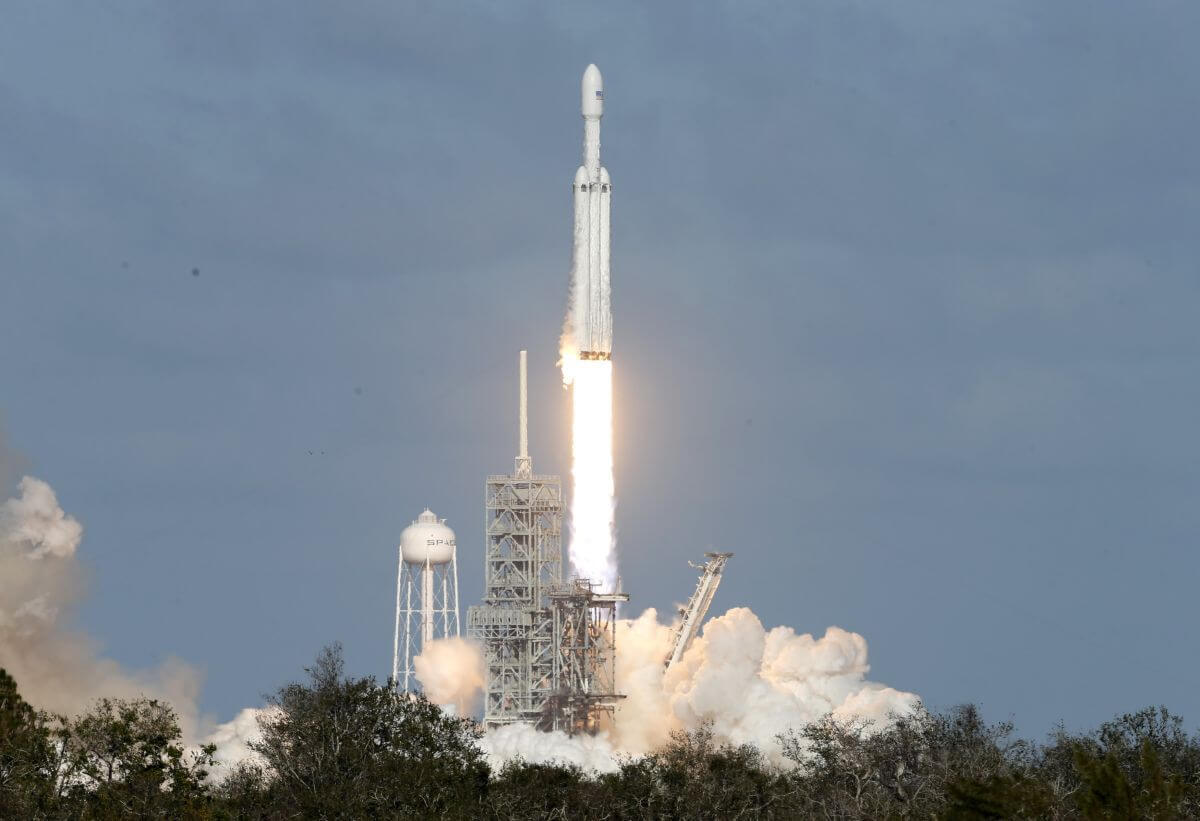 Falcon Heavy. Топ 7 самых больших ракет в мире Falcon Heavy. Топ 7 самых больших ракет в мире