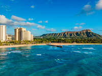 Пляж Вайкики веб-камера онлайн (Waikiki Beach webcam online)