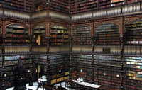 14 самых необычных и красивых библиотек мира